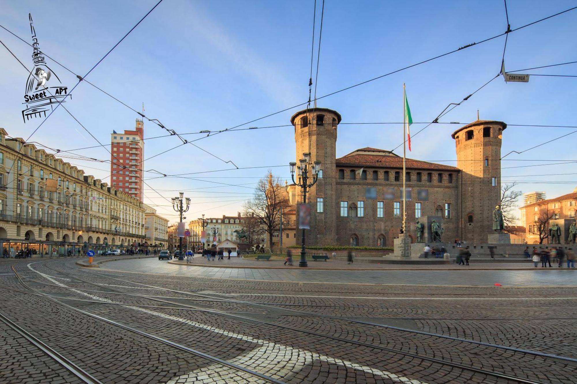 Sweet Apt Piazza Statuto 9 Deluxe Nel Pieno Centro Di Torino Luaran gambar